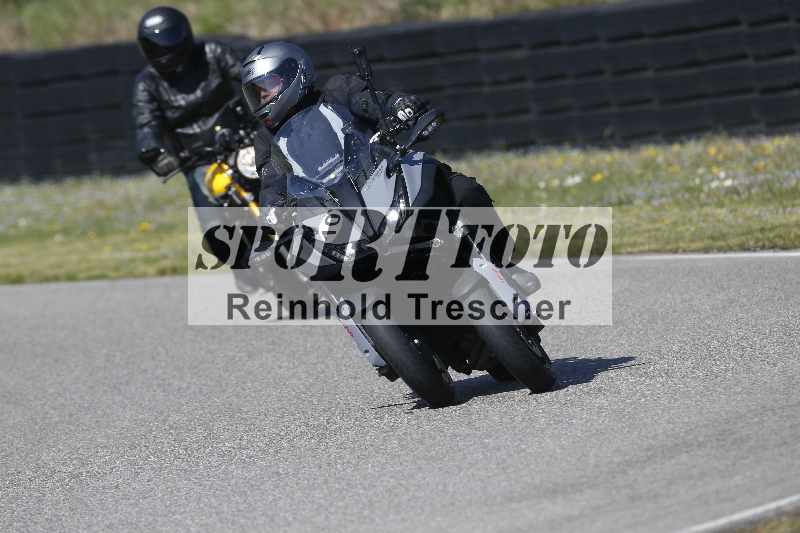 /01 02.04.2026 MAZ ADR/Gruppe gelb Gruppe gruen/10